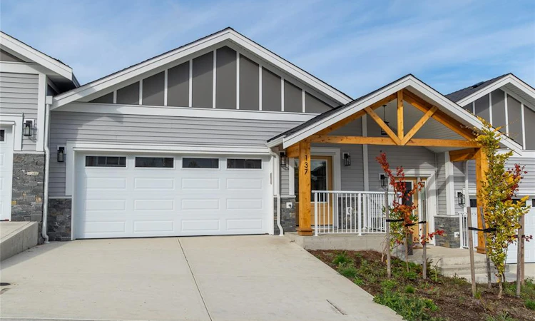 137-3257 Woodrush Drive
