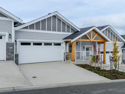 137-3257 Woodrush Drive - 2