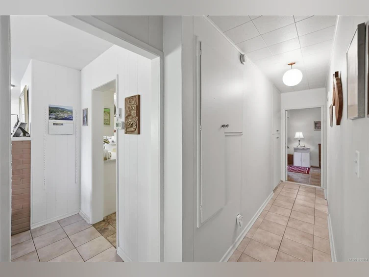 369 Baker Road, Ladysmith, BC, V9G 1X1 - 17