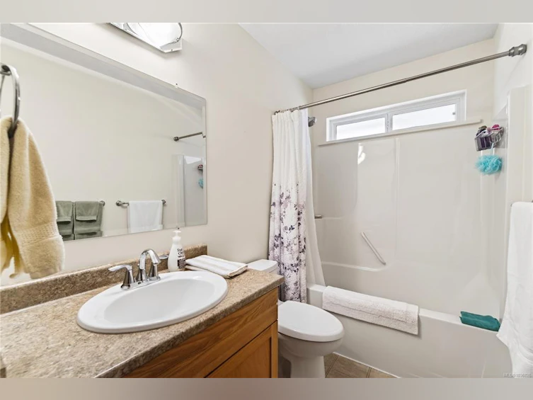 6056 Garside Road, Nanaimo, BC, V9T 6H9 - 33