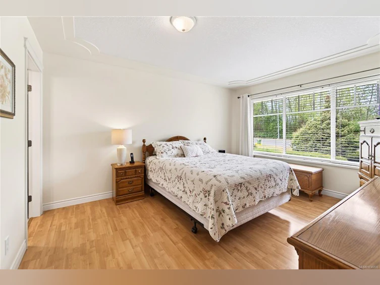 6056 Garside Road, Nanaimo, BC, V9T 6H9 - 6
