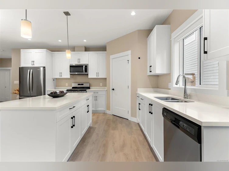 933 Blakeon Place, Langford, BC, V9C 0R3 - 11
