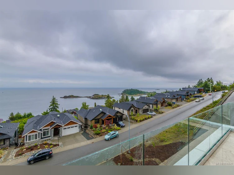 3887 Gulfview Drive, Nanaimo, BC, V9T 6E2 - 49