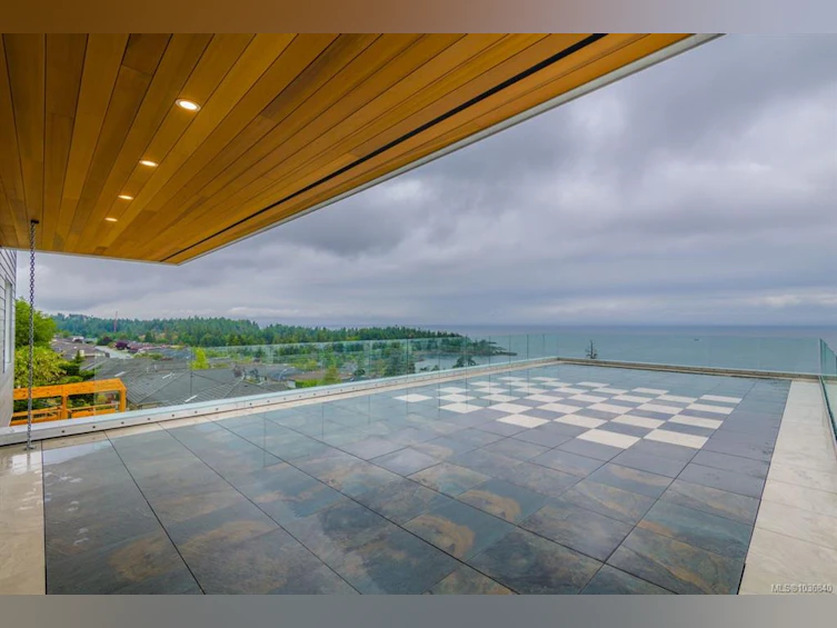3887 Gulfview Drive, Nanaimo, BC, V9T 6E2 - 2