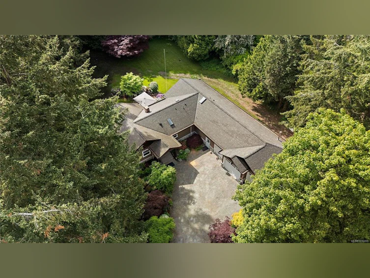 9228 Jura Road, North Saanich, BC, V8L 5G1 - 39