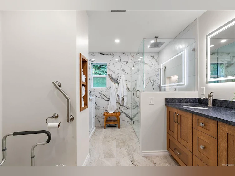9228 Jura Road, North Saanich, BC, V8L 5G1 - 25