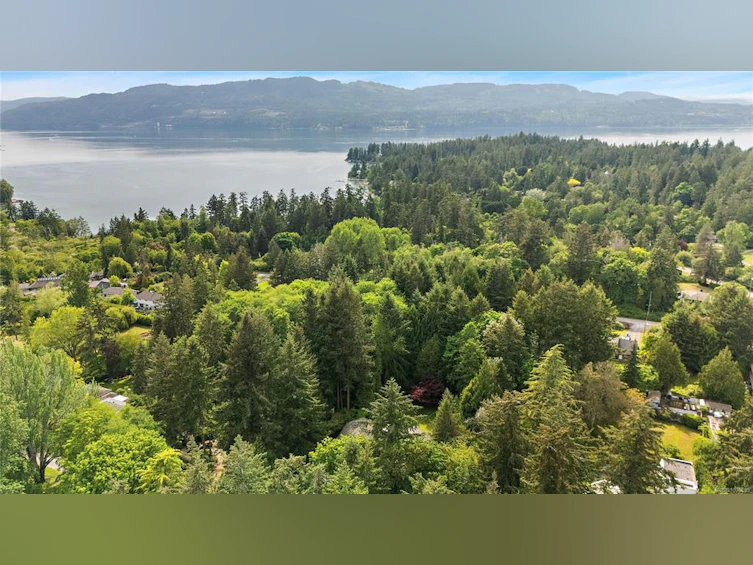 9228 Jura Road, North Saanich, BC, V8L 5G1 - 55
