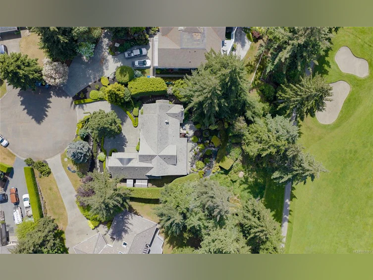 3747 Ashton Place, Fairwinds, BC, V9P 9G8 - 17
