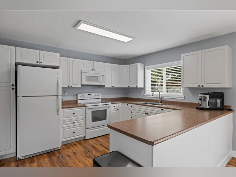 376 Aldous Road, Qualicum Beach, BC, V9K 1M1 - 21