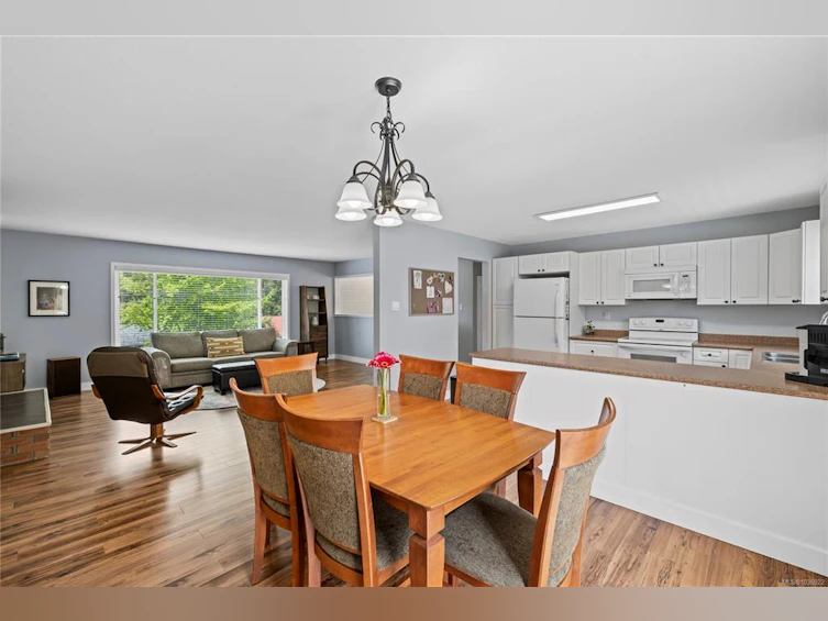 376 Aldous Road, Qualicum Beach, BC, V9K 1M1 - 18