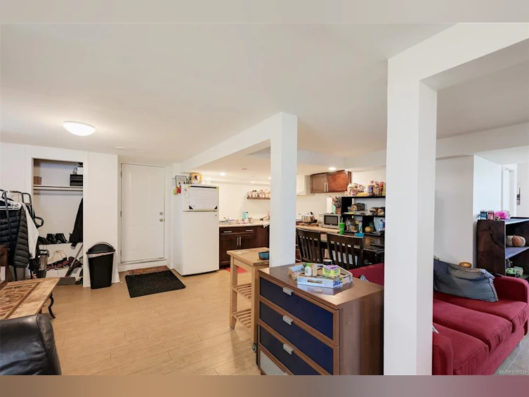 3091 Carroll Street, Victoria, BC, V9A 1R1 - 41