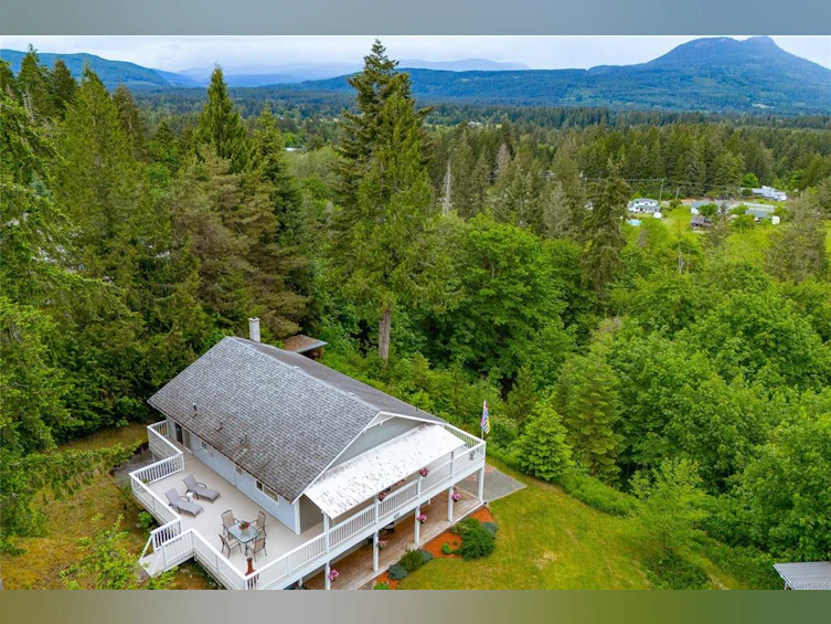 4041 Cambrai Road, Duncan, BC, V9L 1N9 - 38
