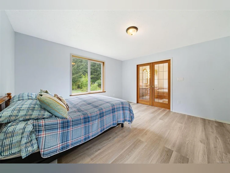 6745 Wall Street, Honeymoon Bay, BC, V0R 1Y0 - 20