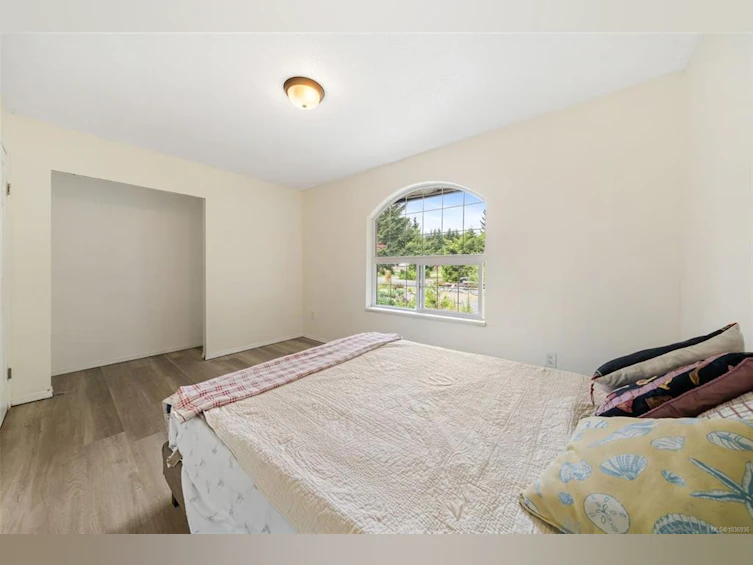 6745 Wall Street, Honeymoon Bay, BC, V0R 1Y0 - 25