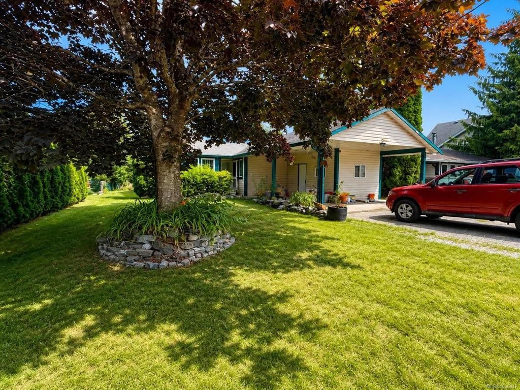 1933 Galerno Road, Campbell River, BC, V9W 1K8