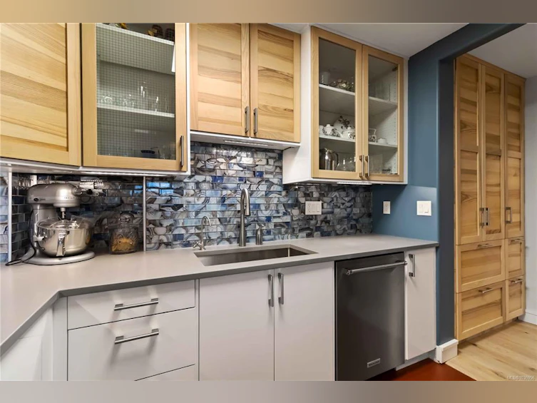 501-2920 Cook Street, Victoria, BC, V8T 3S7 - 18