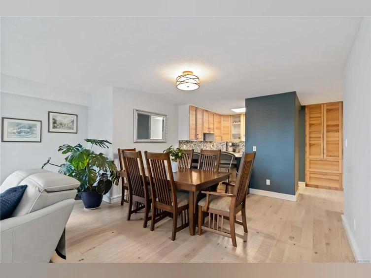 501-2920 Cook Street, Victoria, BC, V8T 3S7 - 12
