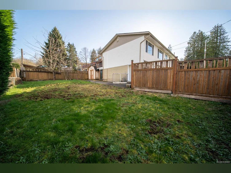565 Nova Street, Nanaimo, BC, V9R 1C6 - 29