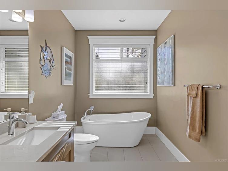651 Eaglecrest Drive, Qualicum Beach, BC, V9K 1E4 - 40