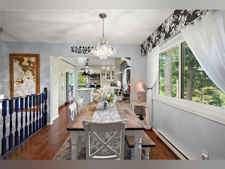 6864 East Saanich Road, Central Saanich, BC, V8Z 5Y9 - 14