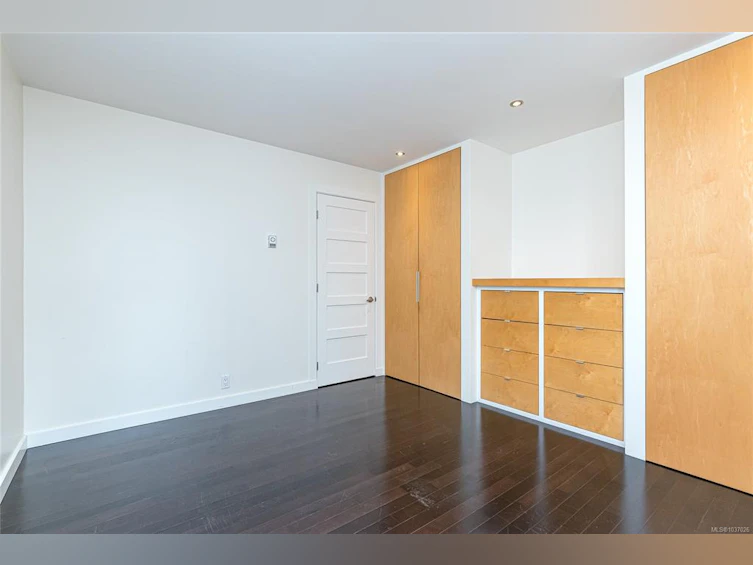 1005-1630 Quadra Street, Victoria, BC, V8W 3J5 - 17
