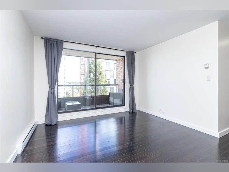 1005-1630 Quadra Street, Victoria, BC, V8W 3J5 - 5