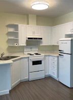 206 1070 Southgate Street