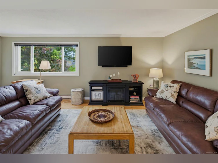 6-3981 Nelthorpe Street, Saanich, BC, V8X 3Z2 - 6