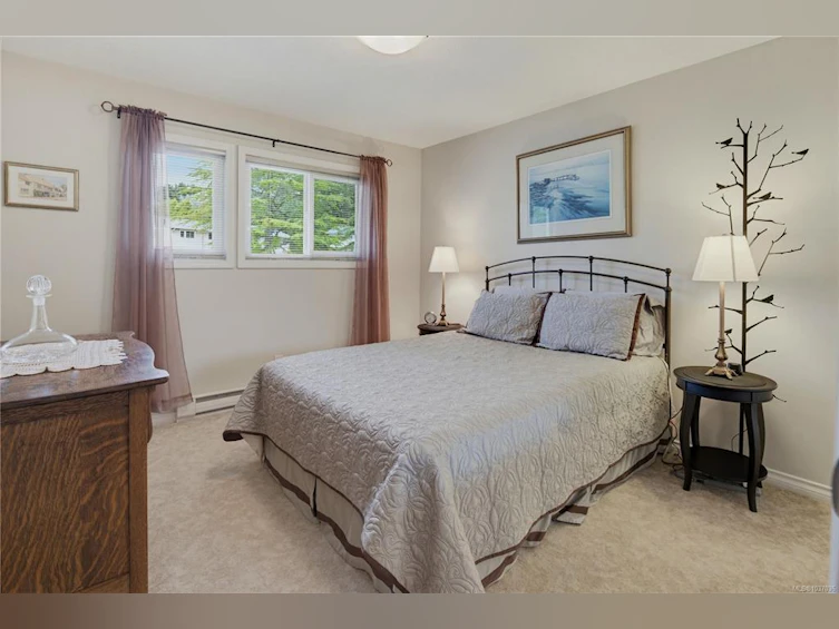 6-3981 Nelthorpe Street, Saanich, BC, V8X 3Z2 - 13