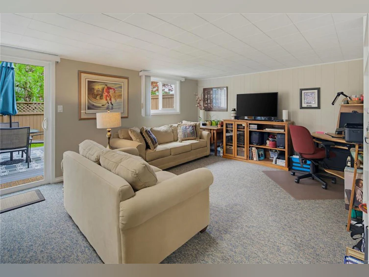 6-3981 Nelthorpe Street, Saanich, BC, V8X 3Z2 - 15