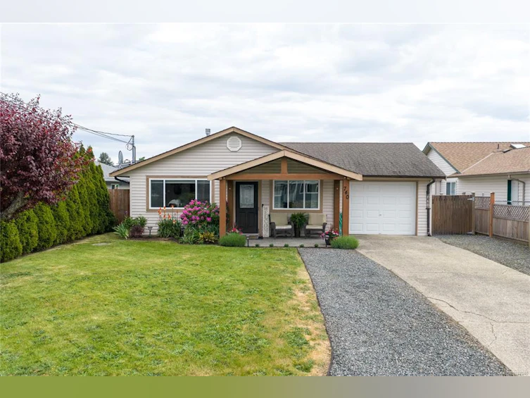 740 Phillips Street, Parksville, BC, V9P 1A7 - 2