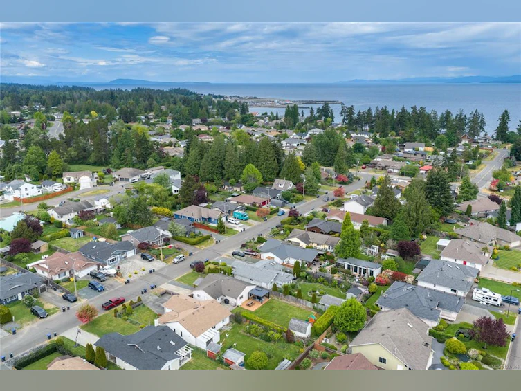 740 Phillips Street, Parksville, BC, V9P 1A7 - 58