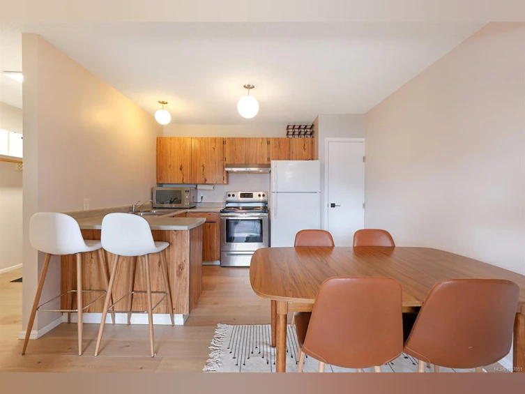 303-695 Castle Crag Crescent, Courtenay, BC, V9J 1L0 - 7