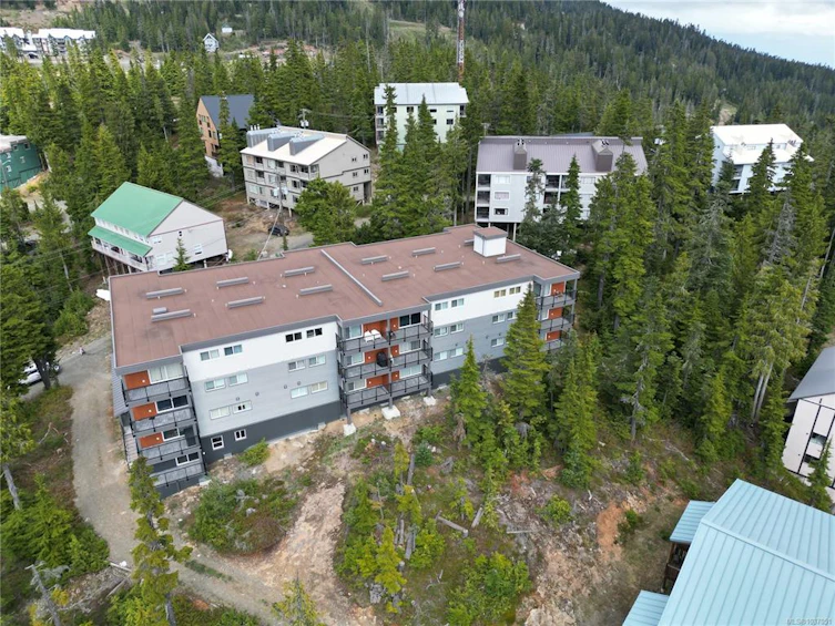 303-695 Castle Crag Crescent, Courtenay, BC, V9J 1L0 - 32