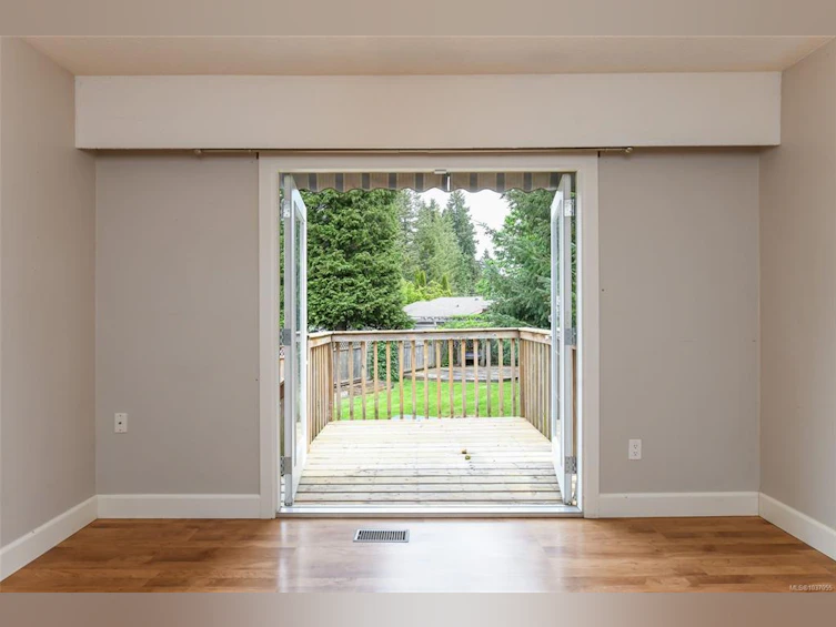 30 Rod & Gun Road, Courtenay, BC, V9N 3M9 - 19