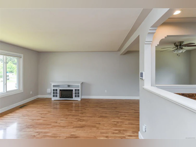 30 Rod & Gun Road, Courtenay, BC, V9N 3M9 - 15
