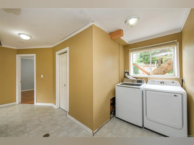 30 Rod & Gun Road, Courtenay, BC, V9N 3M9 - 32
