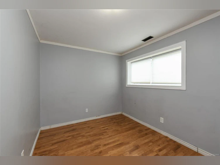 30 Rod & Gun Road, Courtenay, BC, V9N 3M9 - 31
