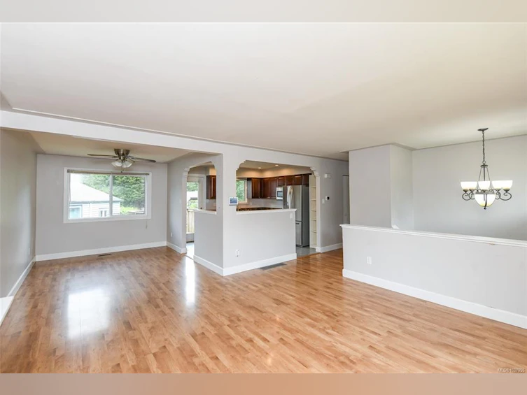 30 Rod & Gun Road, Courtenay, BC, V9N 3M9 - 14