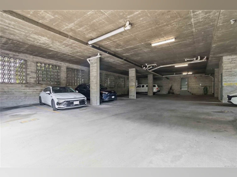 314-3235 Quadra Street, Saanich, BC, V8X 1G4 - 17