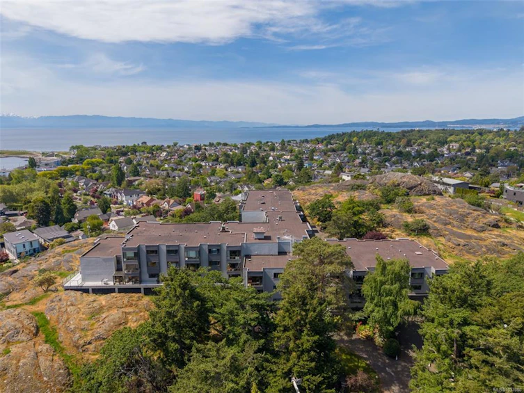 406-1433 Faircliff Lane, Victoria, BC, V8S 3J6 - 64