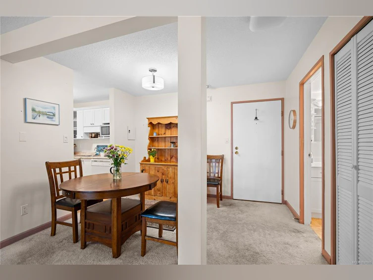 406-1433 Faircliff Lane, Victoria, BC, V8S 3J6 - 19