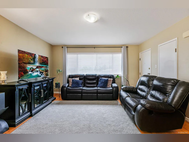 501 7th Avenue, Campbell River, BC, V9W 4A2 - 7