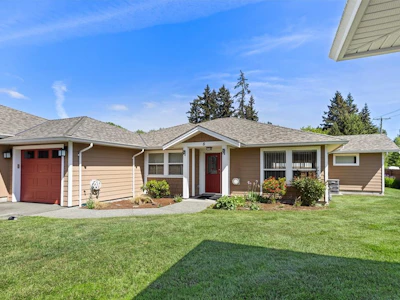 8-3101 Herons Way - 2