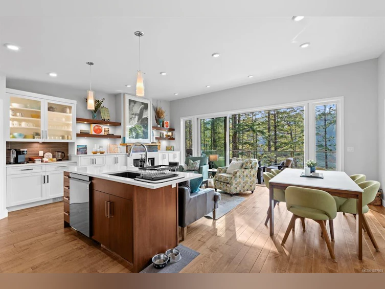 2643 Surge Narrows Road, Quadra Island, BC, V0P 1A7 - 72