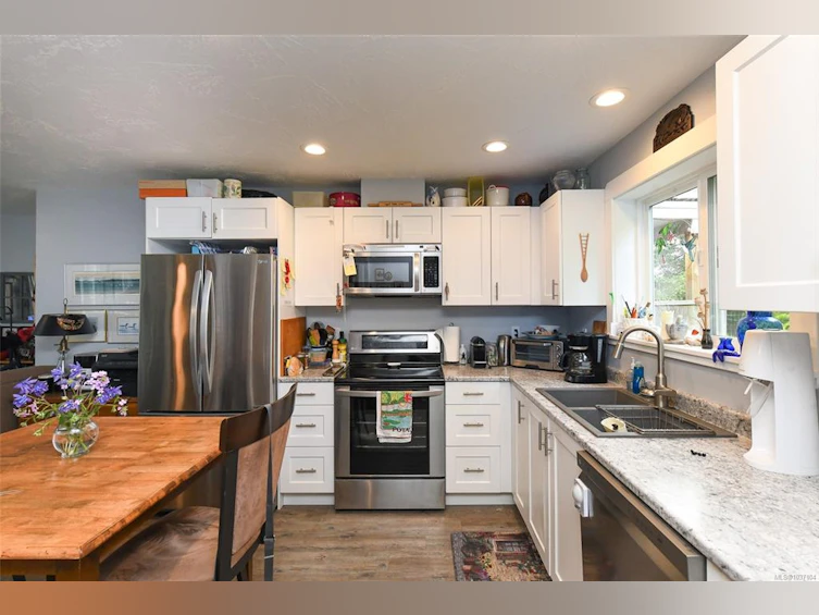 2126 Cypress Road, Comox, BC, V9M 3Z5 - 25