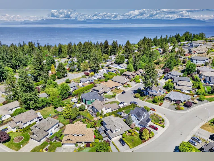 5547 Sunridge Place, Nanaimo, BC, V9T 6P5 - 2