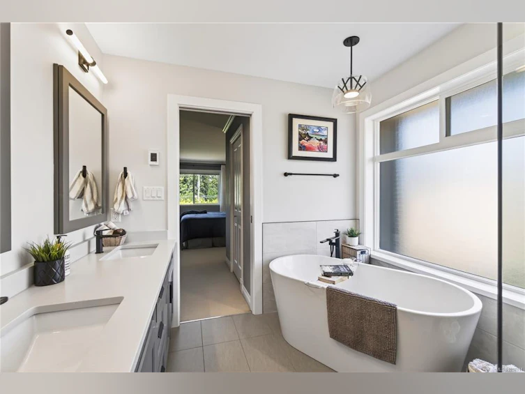 5547 Sunridge Place, Nanaimo, BC, V9T 6P5 - 46