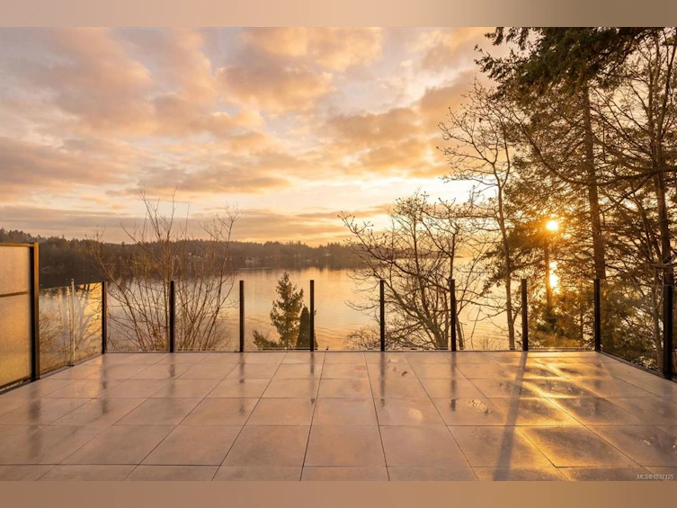 11392 Chalet Road, North Saanich, BC, V8L 5L9 - 3