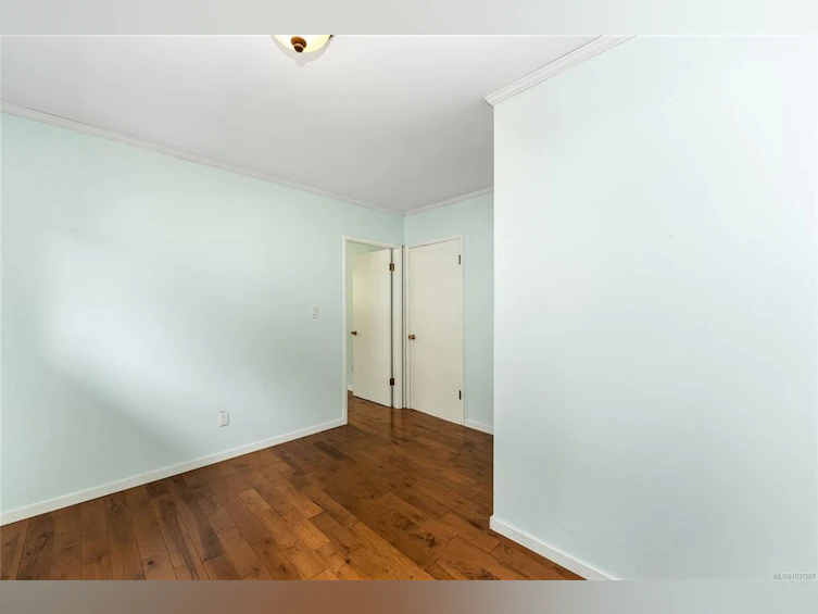 3329 Doncaster Drive, Saanich, BC, V8P 3V7 - 17